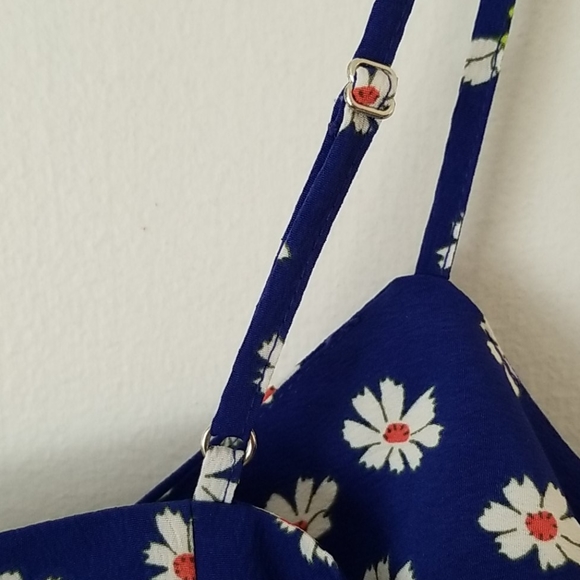 Topshop Blue Floral Print Sleeveless Top in Size 8 - Picture 8 of 10